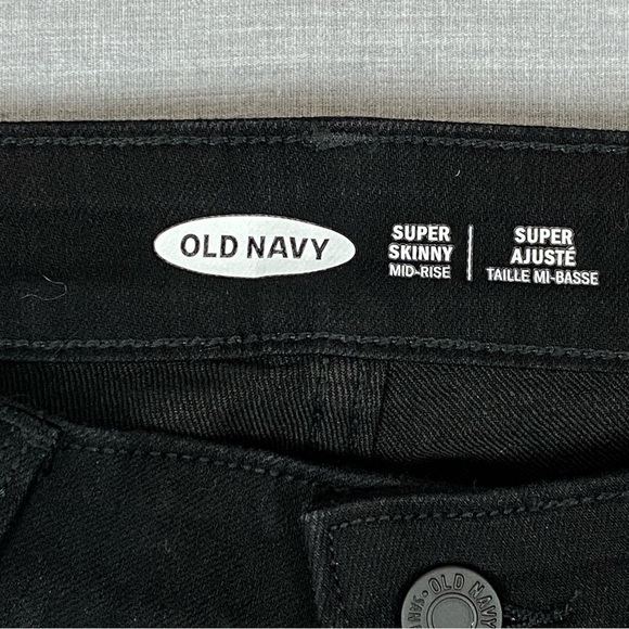 Old Navy NEW Super Skinny Mid Rise Black Jeans Size 4 - Picture 9 of 11